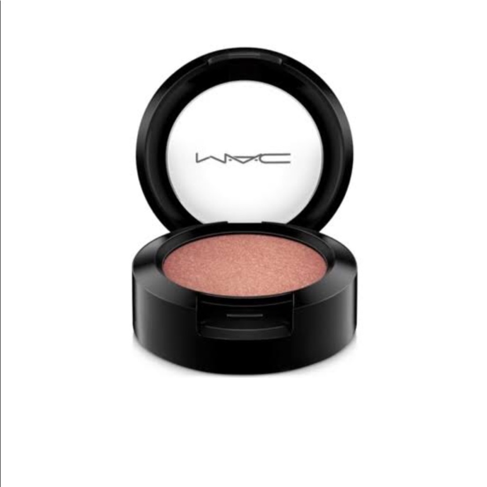 MAC Expensive Pink Eyeshadow